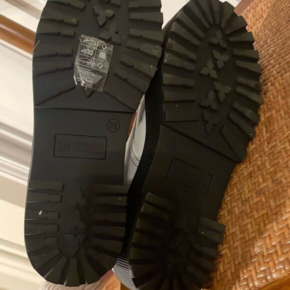 Divided NWOB white platform lace up combat boots size 39 - Picture 7 of 11